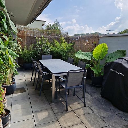 Cosi - Komfortables Privatzimmer Mit Grosser Terrasse Und Parkplatz Appartement Kreuzlingen Buitenkant foto